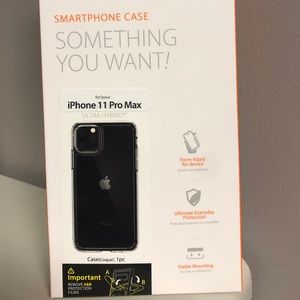 Spigen iPhone 11 Pro Max Crystal Clear Case
